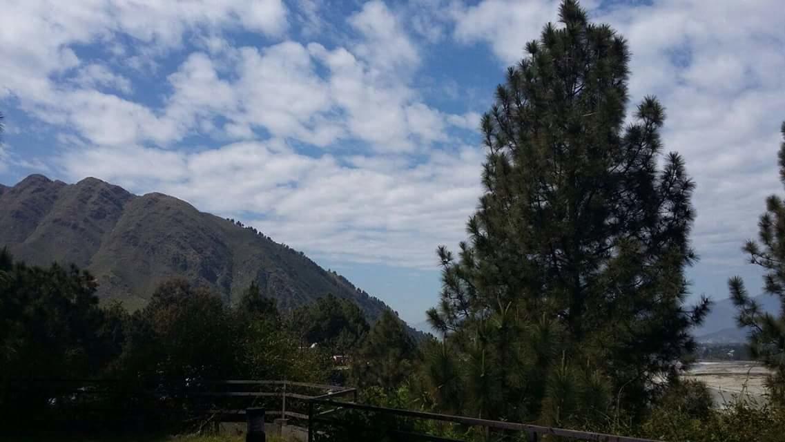 Rock City Resort Mingora Екстер'єр фото